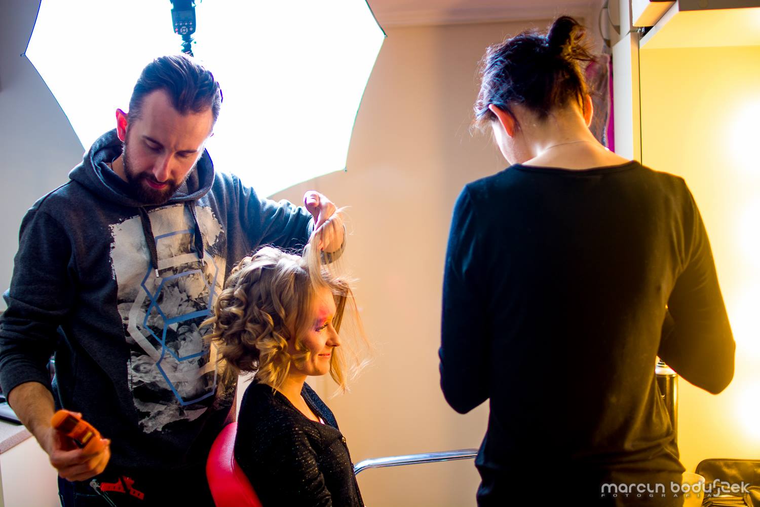 Rafał Tasarz Fryzjer Wywiady Moda Uroda Hot Magazine