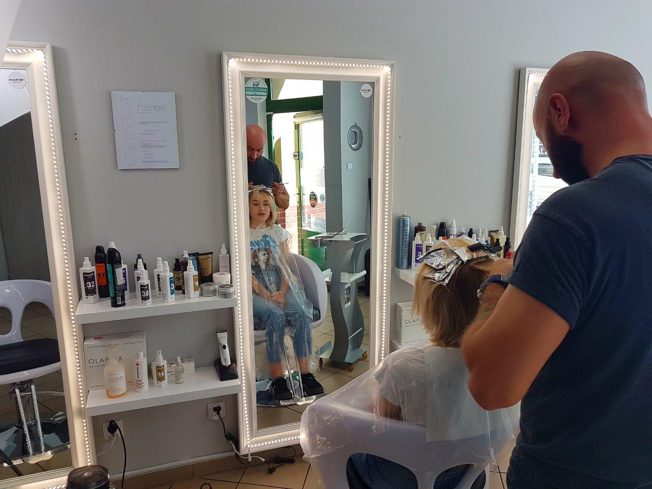 Paweł Zieliński Fryzjer Miejsca Sklepy Usługi Moda Uroda