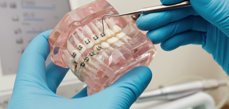ASYSTENTKA STOMATOLOGICZNA, HIGIENISTKA A MOŻE TECHNIK DENTYSTYCZNY?