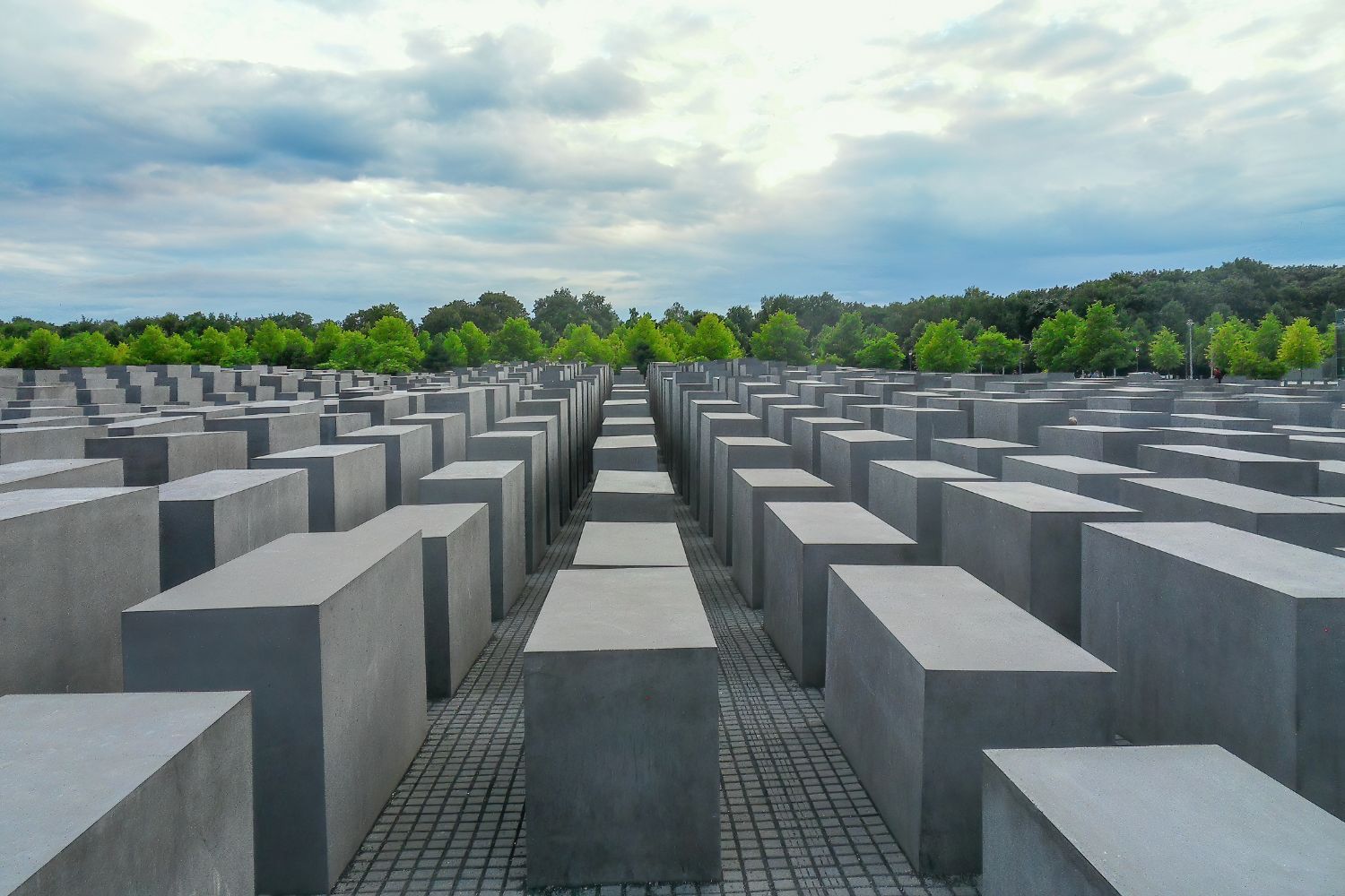 Pomnik pomordowanych żydów w Berlinie