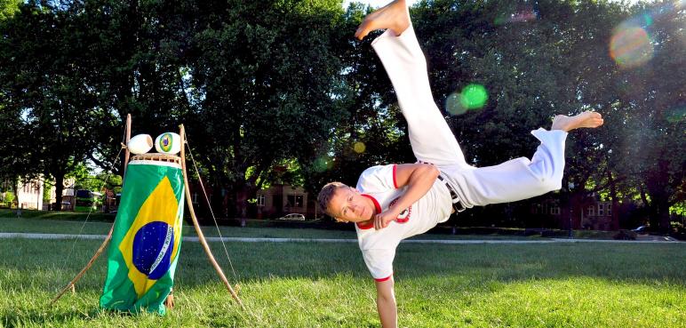 Sgs Capoeira: Pasja rodzi przyjaźń. Tego uczy Capoeira.