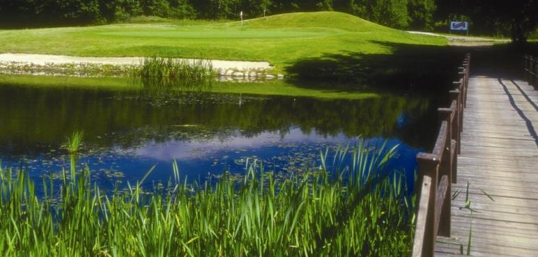 Binowo Park Golf Club: Golf, to sport indywidualny, ale również rodzinny.