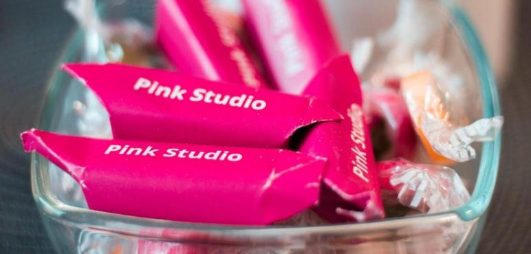 Pink Studio - salon stylizacji rzęs i paznokci
