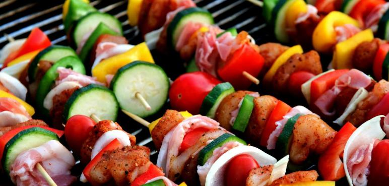 Napoleon czy Weber - na którą markę postawić szukając najlepszego grilla gazowego?