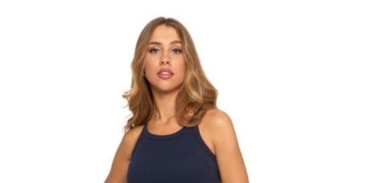 Legginsy push up i prążkowane – jak wybrać modele, które łączą styl, wygodę i kobiecą sylwetkę?