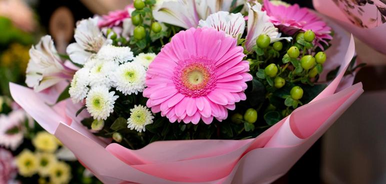 Wiosenne kwiaty i bukiety – co wybieramy najczęściej?