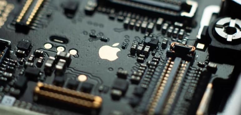 Naprawić czy wymienić? Co zrobić, gdy iPhone przestaje działać? 